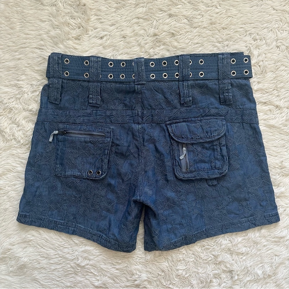 Johnny Was Zuma Denim Shorts Belted Cargo Embroidered 100% Lyocell Sz 8 - Picture 2 of 10